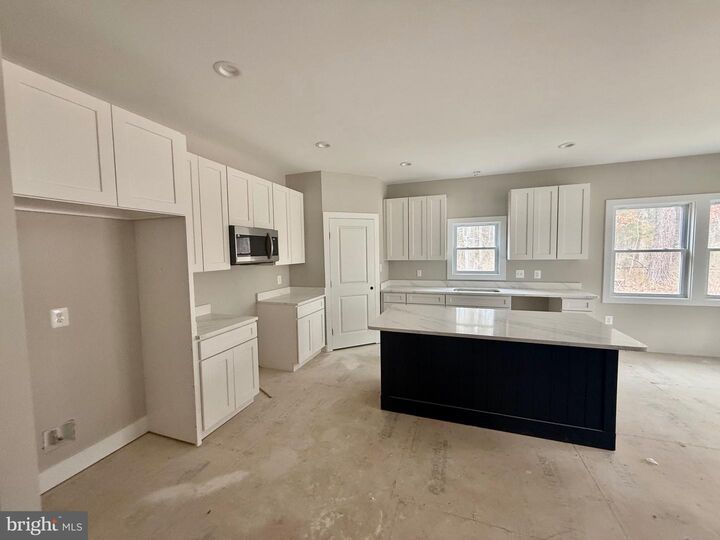 Property Photo:  94 Dingley Road  VA 22520 