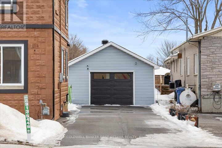 Photo de la propriété:  2234 Laval Street  ON K0A 1E0 