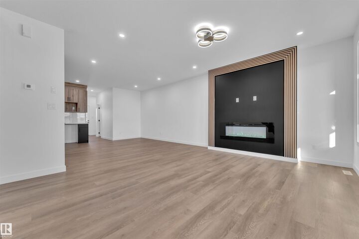 Property Photo:  3618 39 Avenue  AB T4X 3H2 