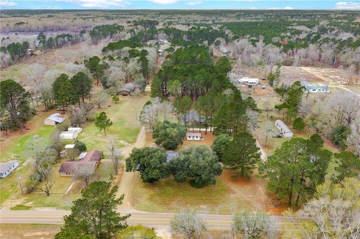 Property Photo:  820 Hwy 504 Highway  LA 71457 