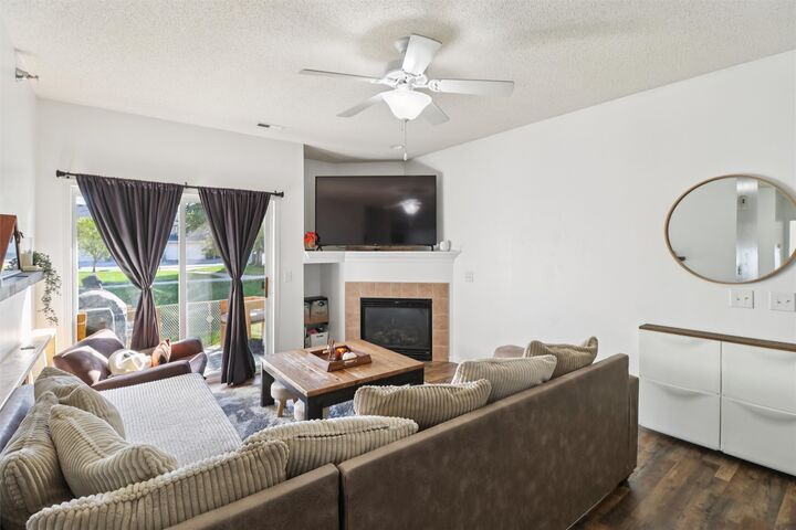 Property Photo:  8601 Westown Parkway 21110  IA 50266 