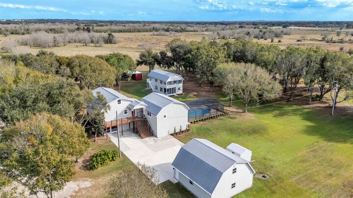 Property Photo:  13 Bogey Drive  FL 33881 