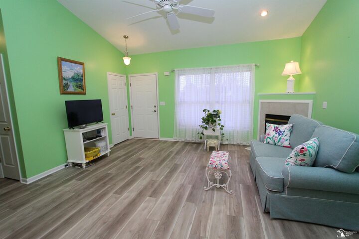 Property Photo: 5270 Sprucewood Drive Unit #14 MI 48161