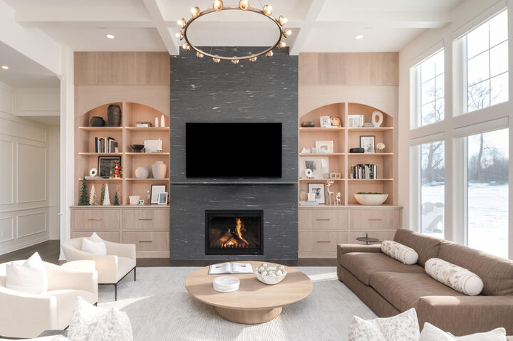 Property Photo: 1829 W Mill Rd WI 53037