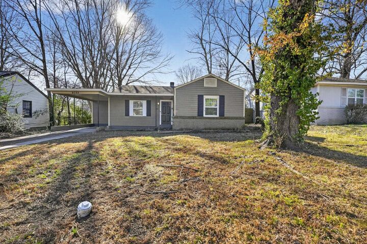 Property Photo: 4089 Meadow Dr TN 38111