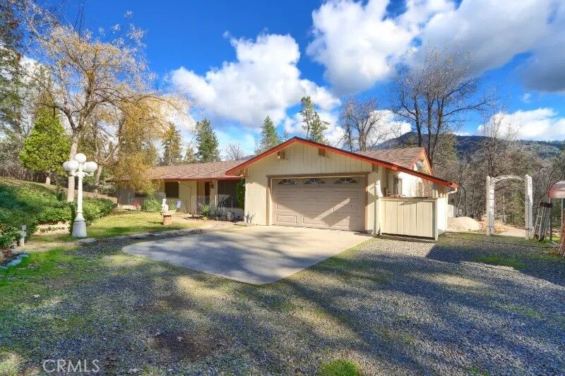 Property Photo:  5909 Evergreen  CA 95338 