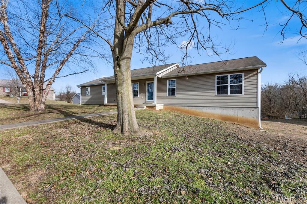 Property Photo:  225 Brookside Drive  MO 63701 