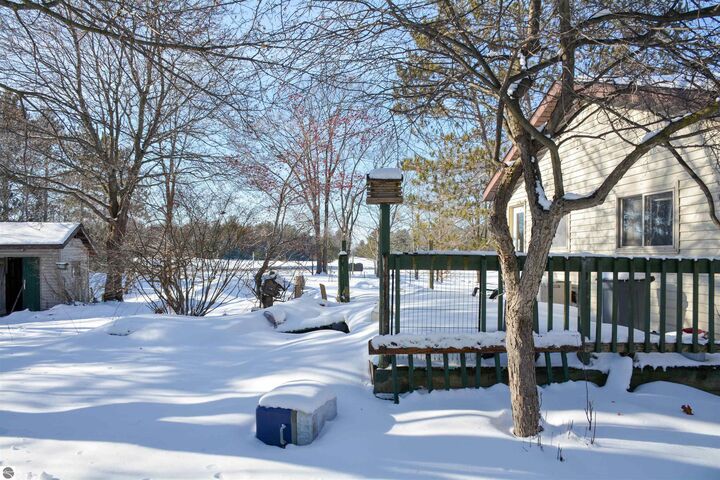 Property Photo:  18495 W Cleon Street  MI 49625 