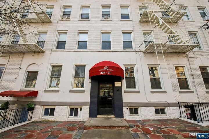 Property Photo:  209-211 48th Street D3/403  NJ 07087 