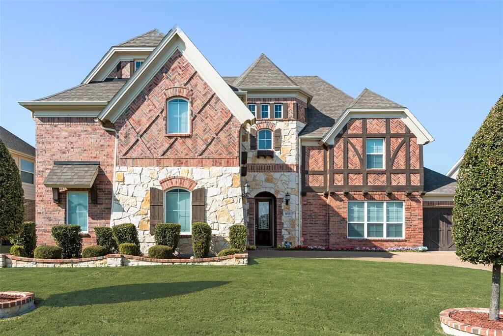 Property Photo:  4613 Great Plains Way  TX 76063 