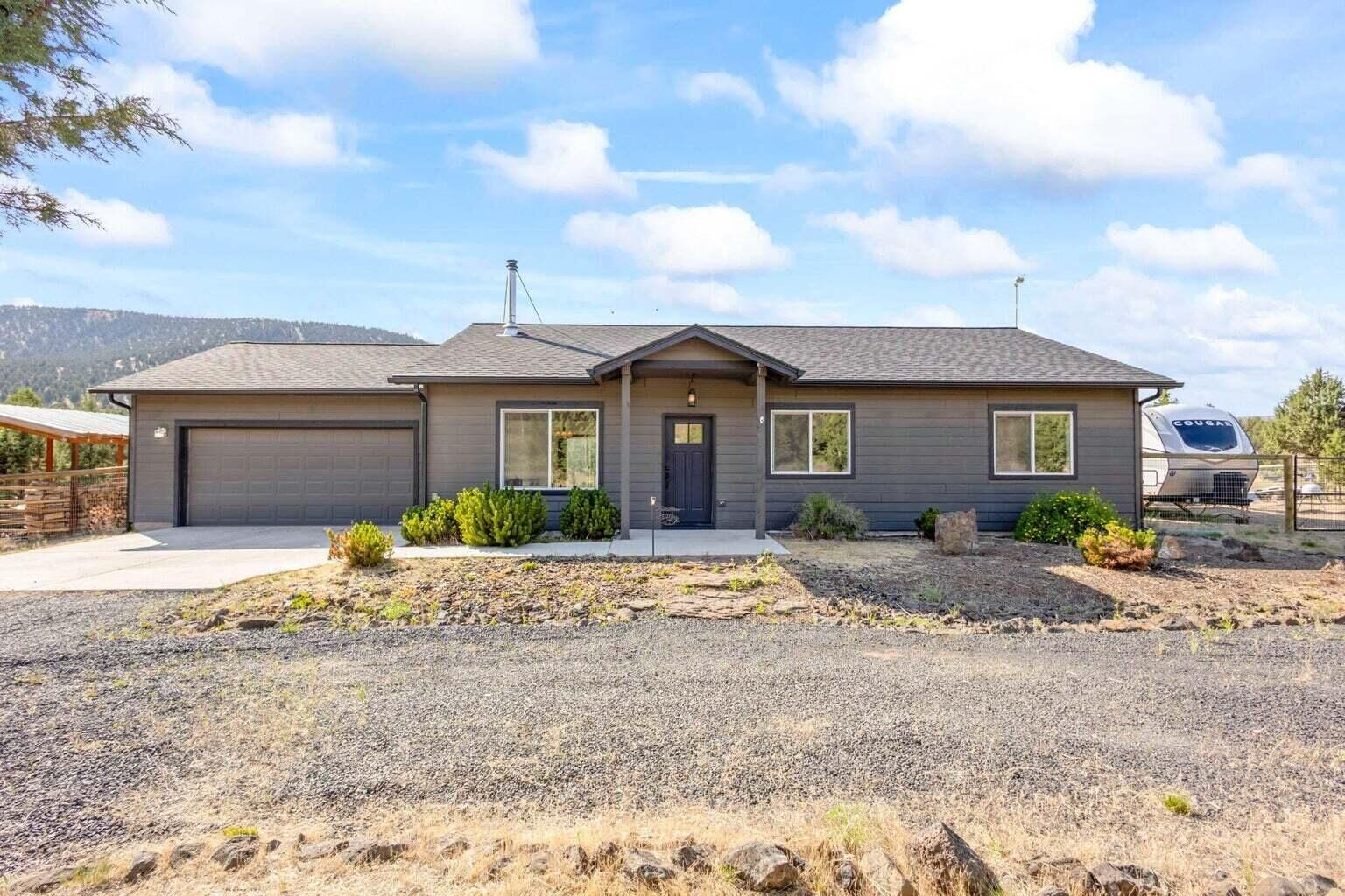 Property Photo:  16335 SE Antelope Creek Drive  OR 97754 