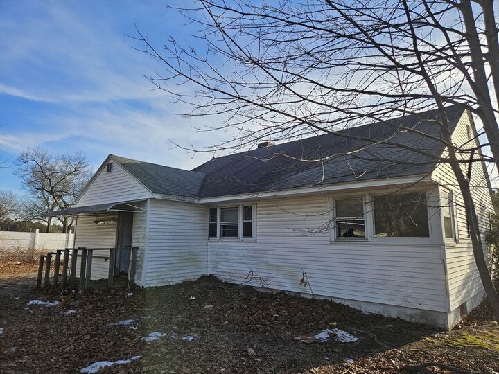 Property Photo:  67 Woodside Terr  MA 01085 