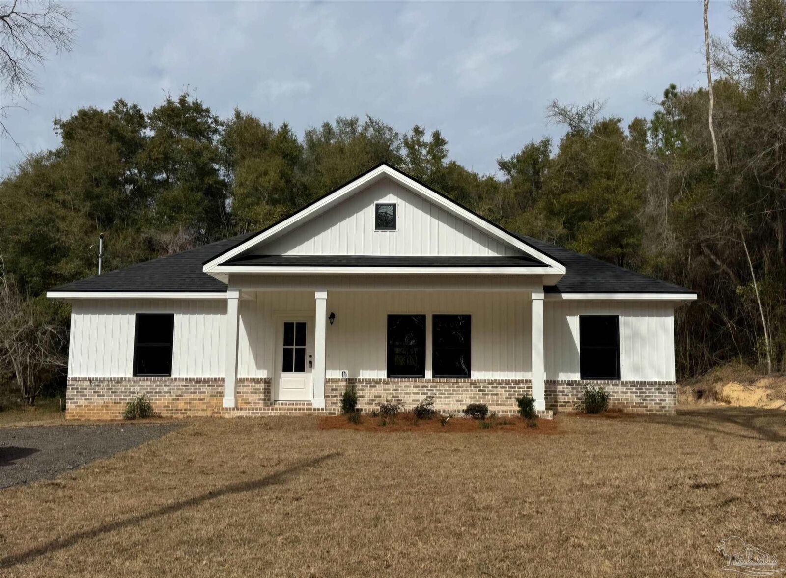 Property Photo: 1056 Barth Rd FL 32577