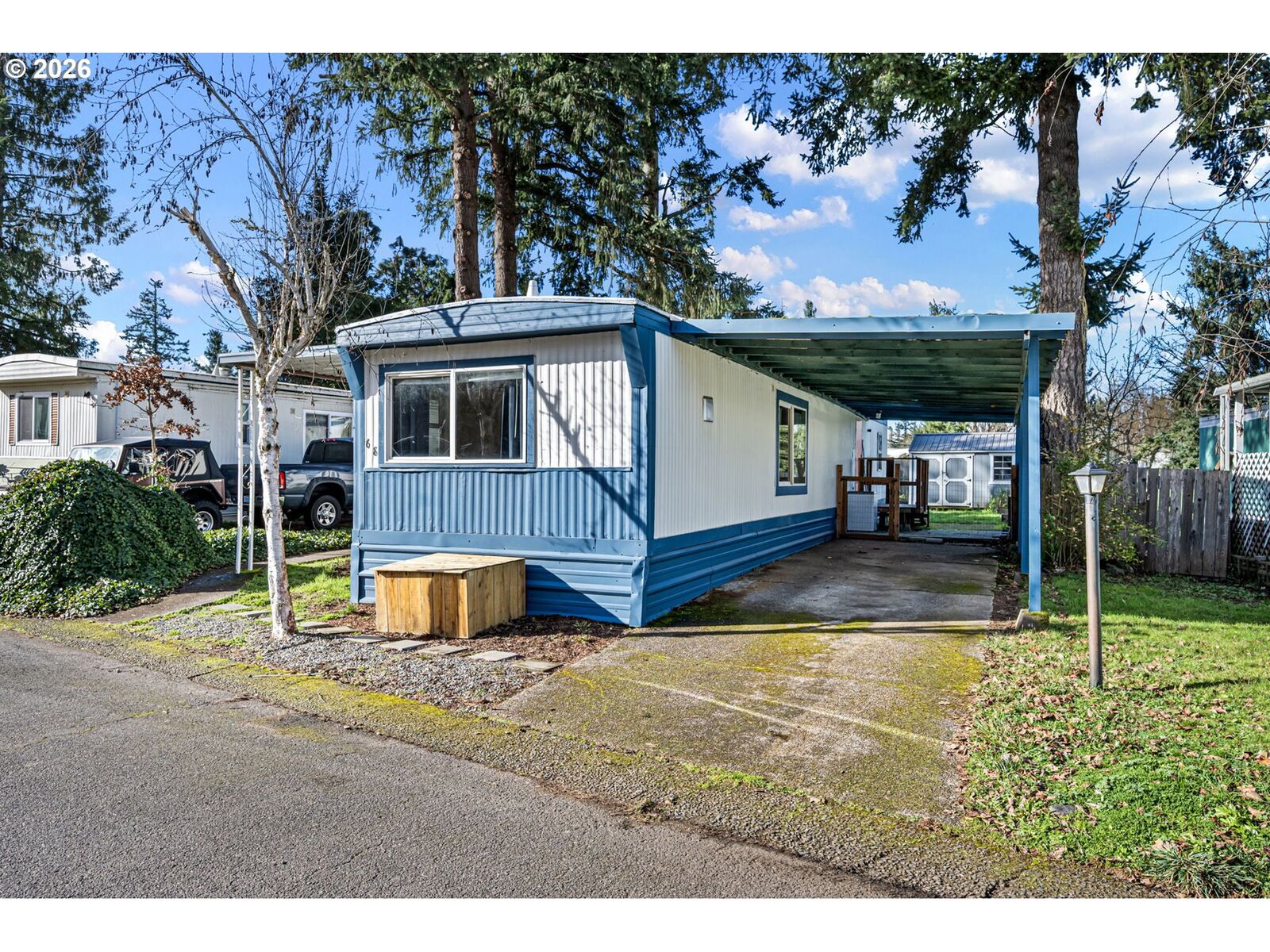 Property Photo:  33838 E River Dr  OR 97426 