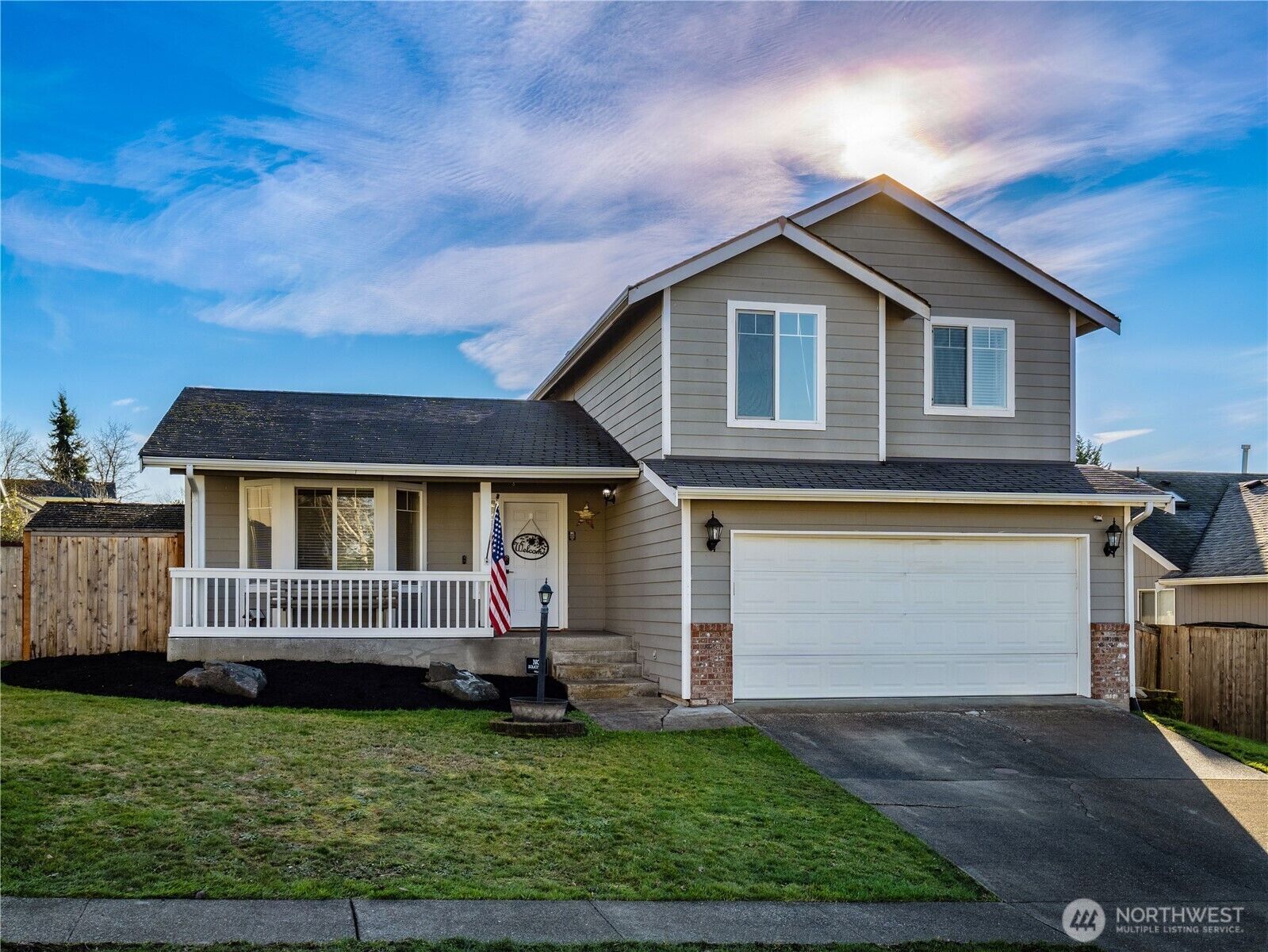 Property Photo:  1608  196th St Court E  WA 98387 