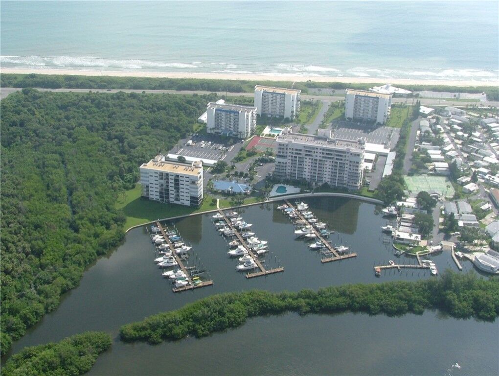 Property Photo:  5155 N Highway A1a Highway 314  FL 34949 