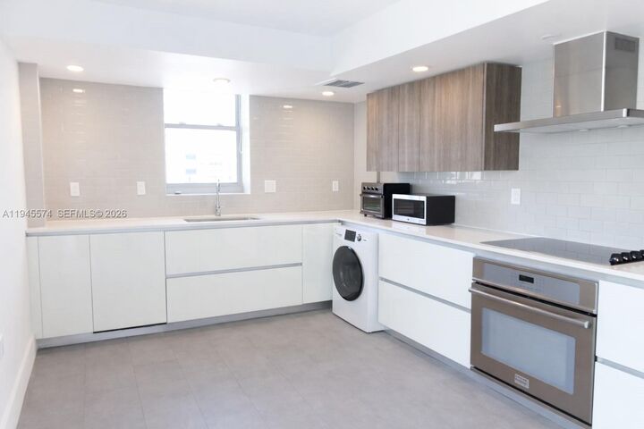 Property Photo:  1025 92nd St 804  FL 33154 