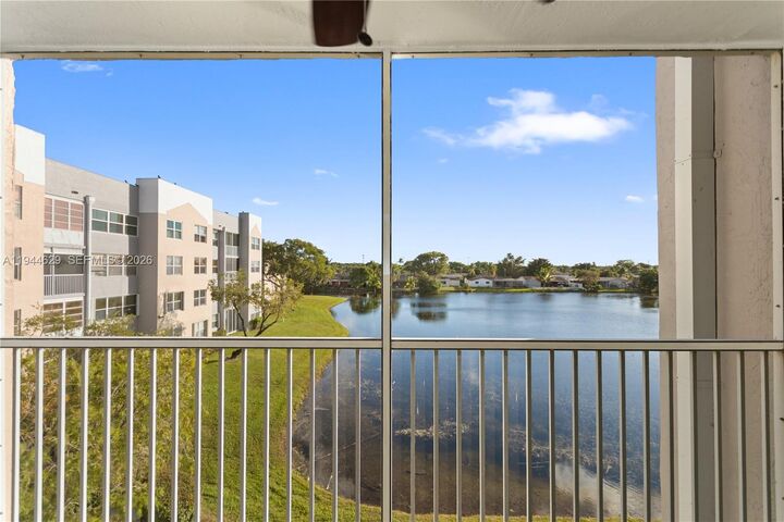 Property Photo:  10208 NW 24th Pl 307  FL 33322 