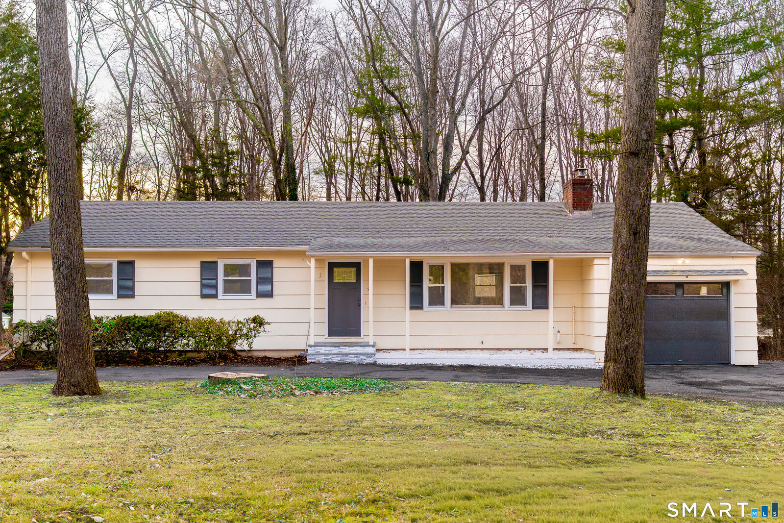 Property Photo:  24 Evergreen Road  CT 06472 