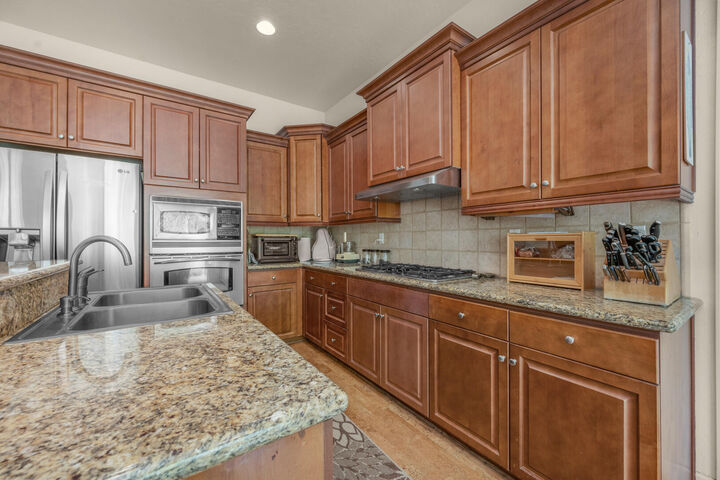 Property Photo:  3020 W Ceres Avenue  CA 93291 