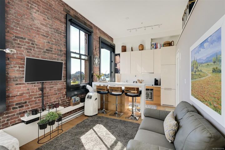 Property Photo: 1610 Store St 225 BC V8W 0E3