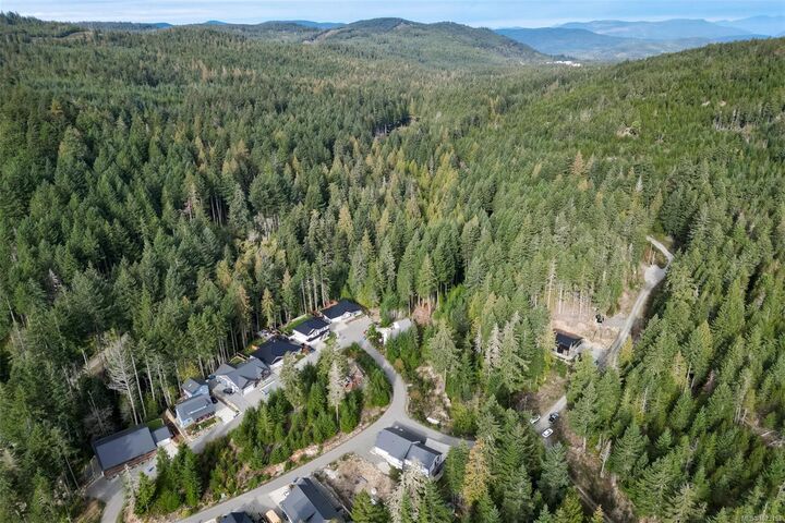 Property Photo:  1141 Trailhead Lane  BC V0R 2W3 