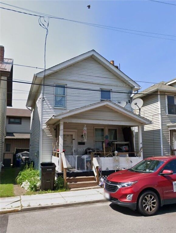 Property Photo:  103 E 1st Ave  PA 15084 