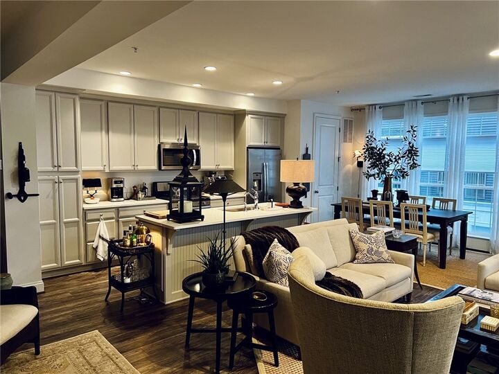 Property Photo:  315 Parade St  PA 16066 