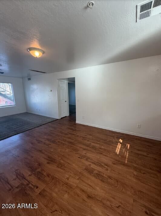 Property Photo:  2324 W Lone Cactus Drive 101  AZ 85027 