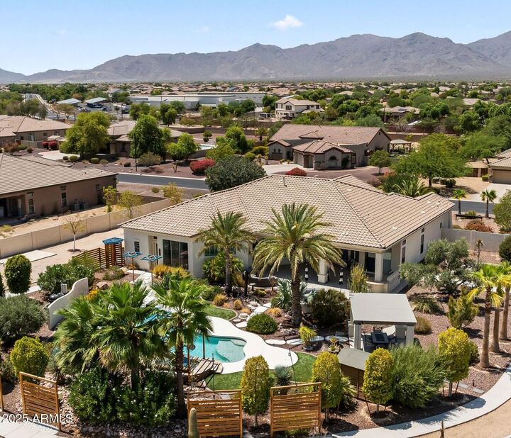 Property Photo:  10417 N 180th Drive  AZ 85355 