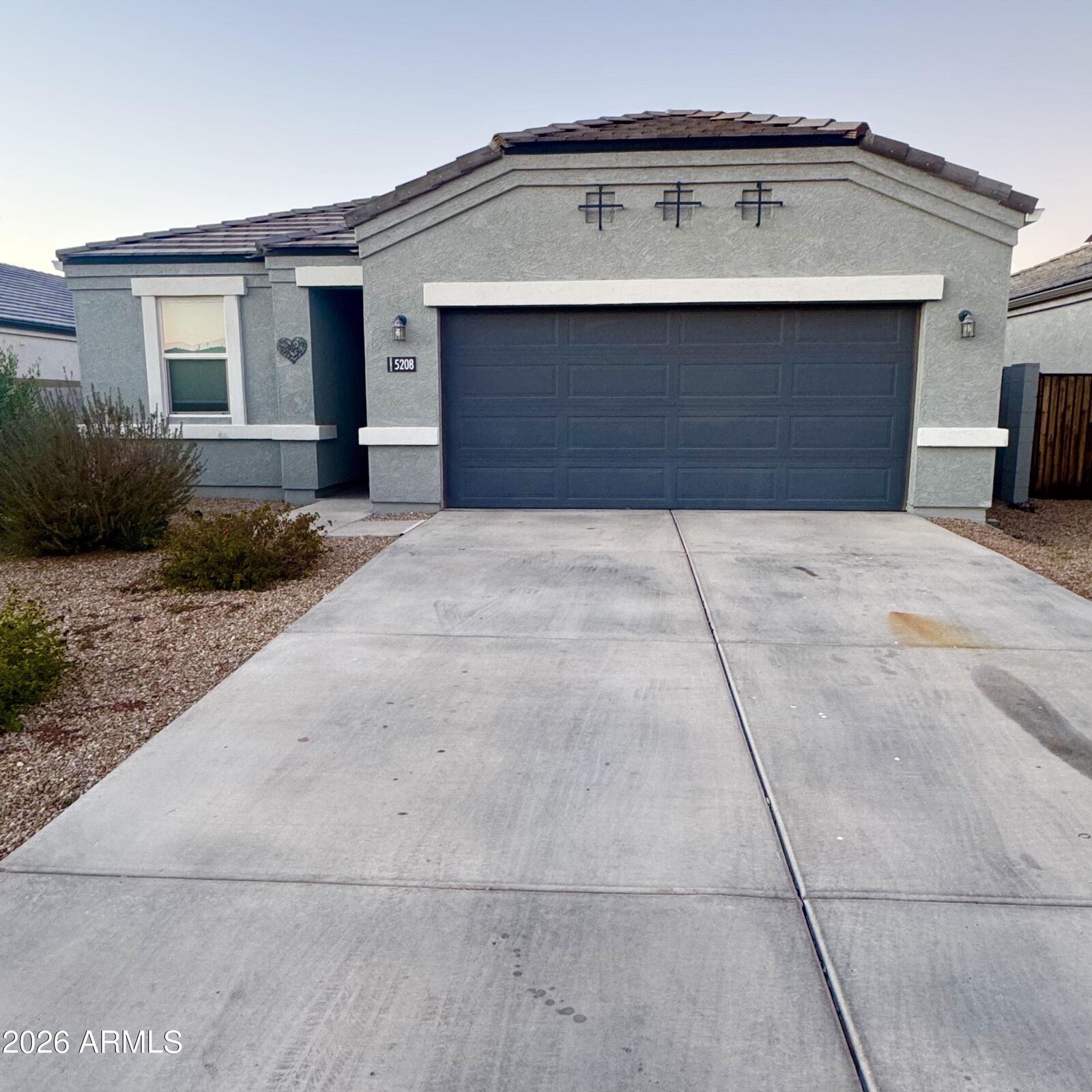 Property Photo:  5208 E Emery Road  AZ 85143 