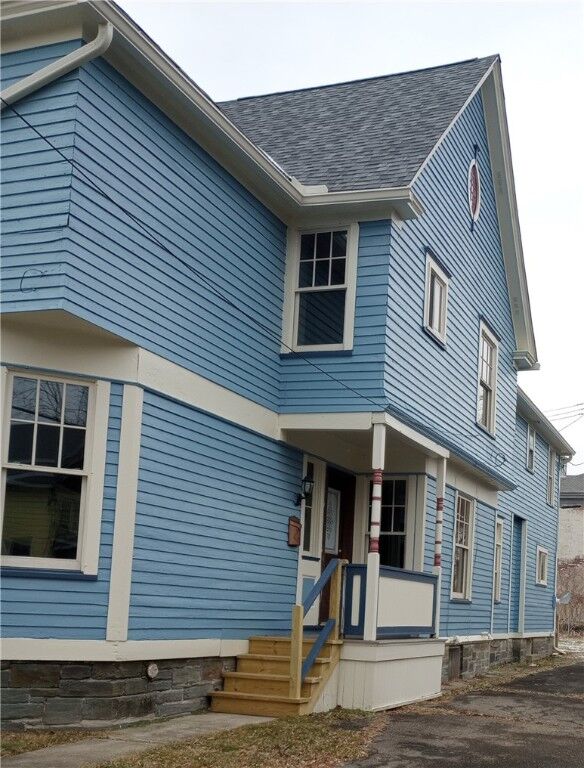 Property Photo: 362 W Gray Street NY 14901