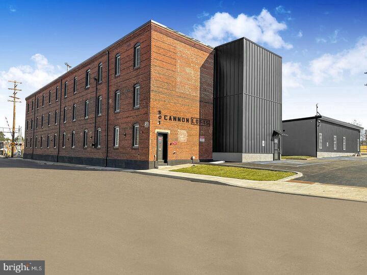 Property Photo:  501 N Cannon Avenue A211  PA 19446 
