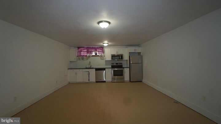 Property Photo:  1921 W Diamond Street  PA 19121 