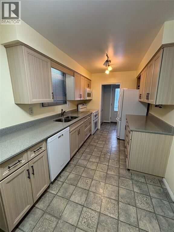 Photo de la propriété:  286 Trudeau Drive  ON N7S 4K6 