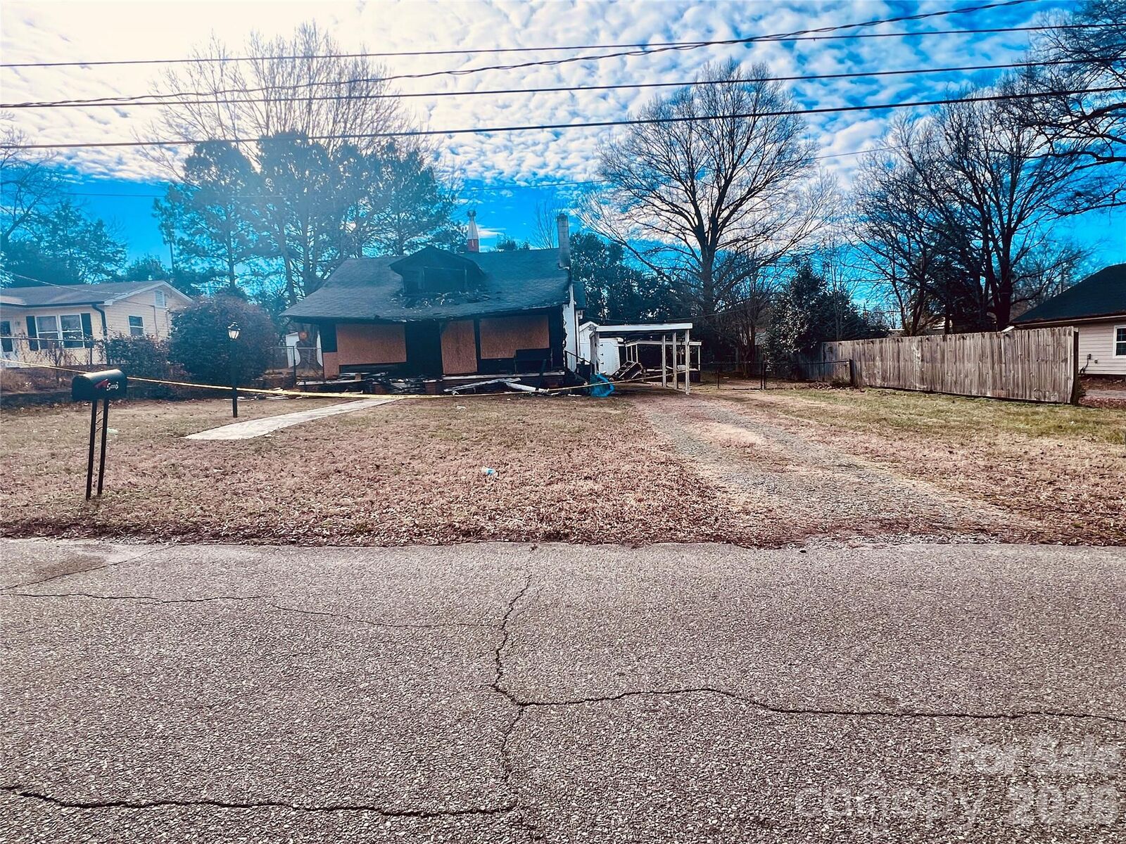 Property Photo: 506 E Washington Avenue NC 28016