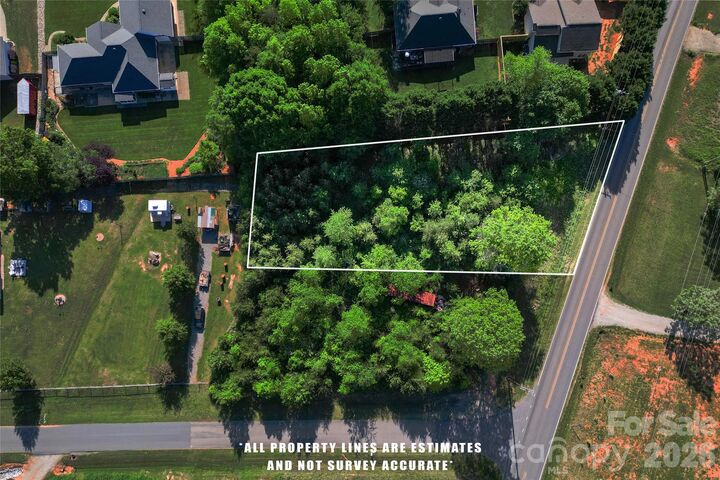 Property Photo:  6914 Little Mountain Road  NC 28673 