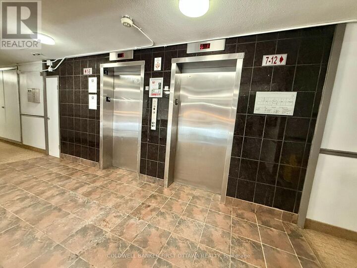 Photo de la propriété:  1435 Morisset Avenue 303  ON K1Z 8H4 