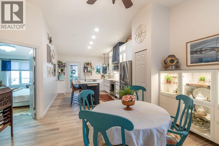 Property Photo:  3502 24 Avenue 2  BC V1T 1L8 