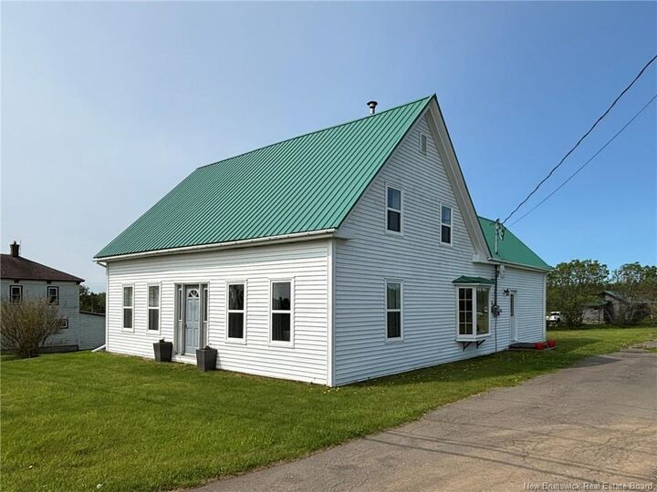 Property Photo: 844 Route 776 NB E5G 2E2