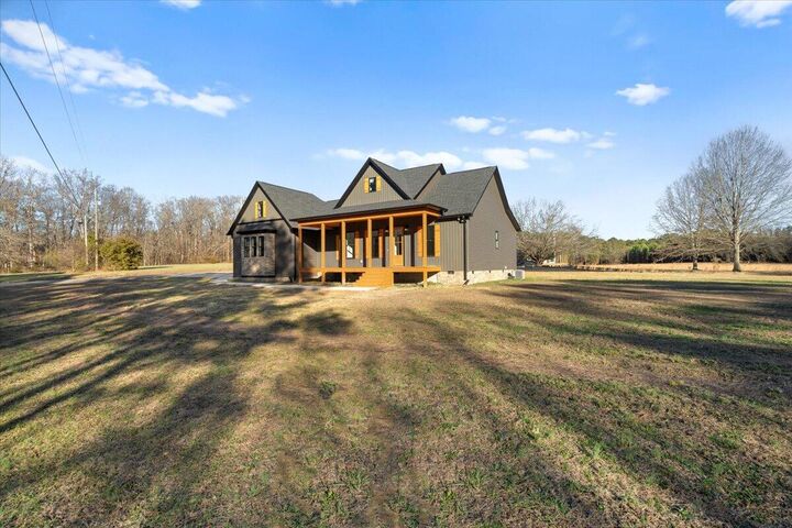 Property Photo:  1304 E Bowers Road NE  GA 30721 