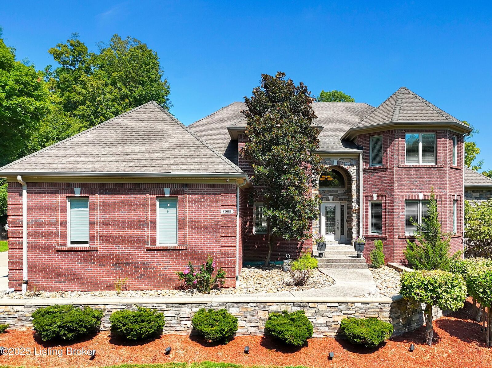 Property Photo:  7005 Quarry Dr  KY 40014 