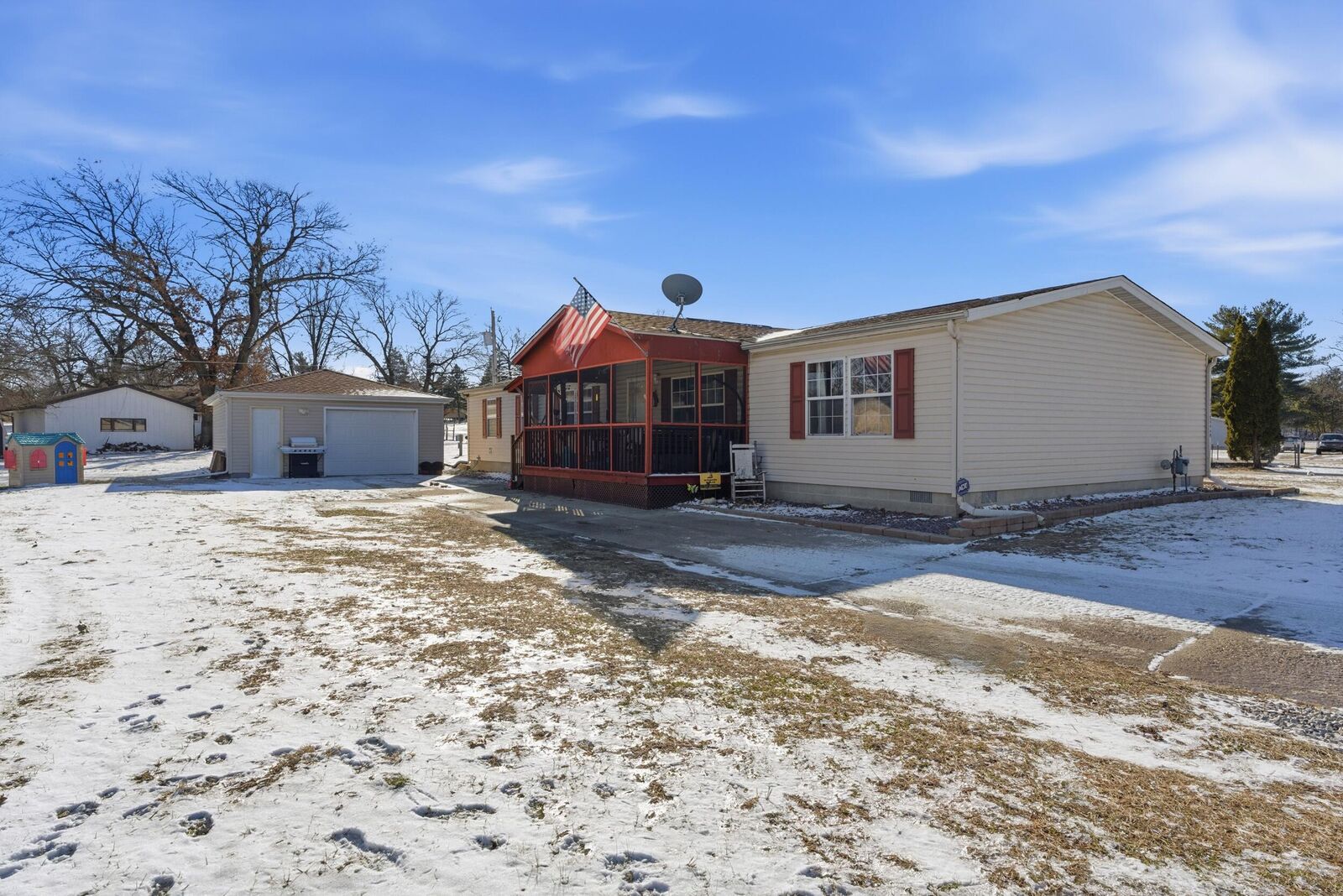 Property Photo:  4827 E 994  IN 46310 