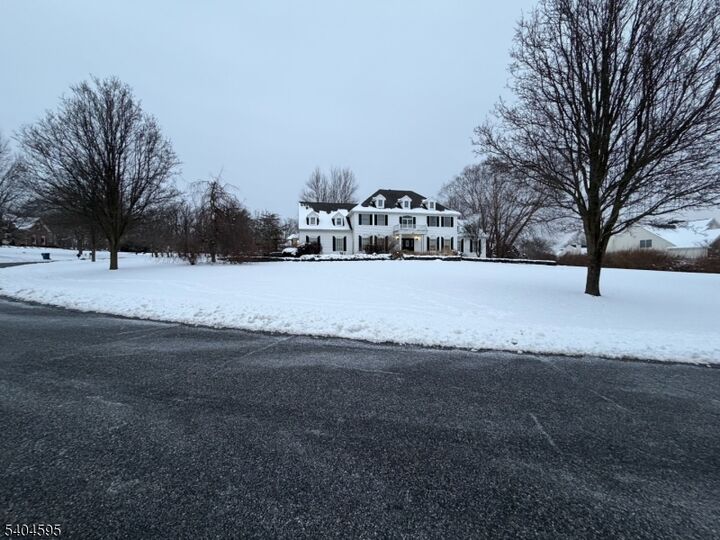 Property Photo:  20 Northwood Dr  NJ 08867 