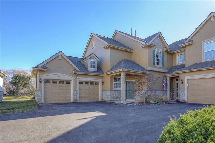 Property Photo:  21063 W 118th Terrace  KS 66061 