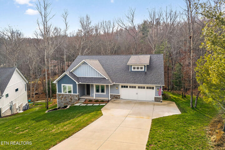 Property Photo:  110 Motthaven Drive  TN 38558 