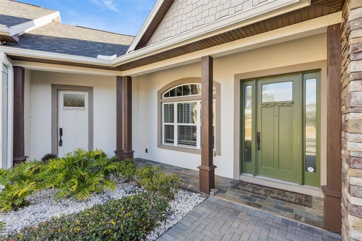 Property Photo:  9126 Lake Coventry Court  FL 34734 