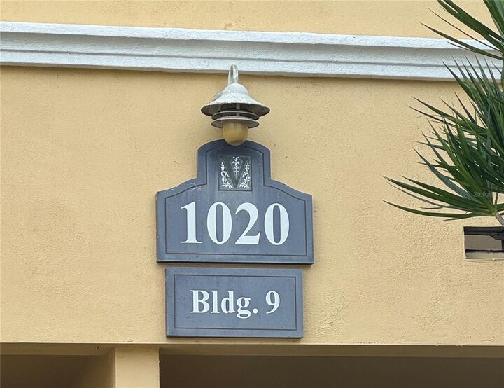 Property Photo:  1020 Villagio Circle 204  FL 34237 