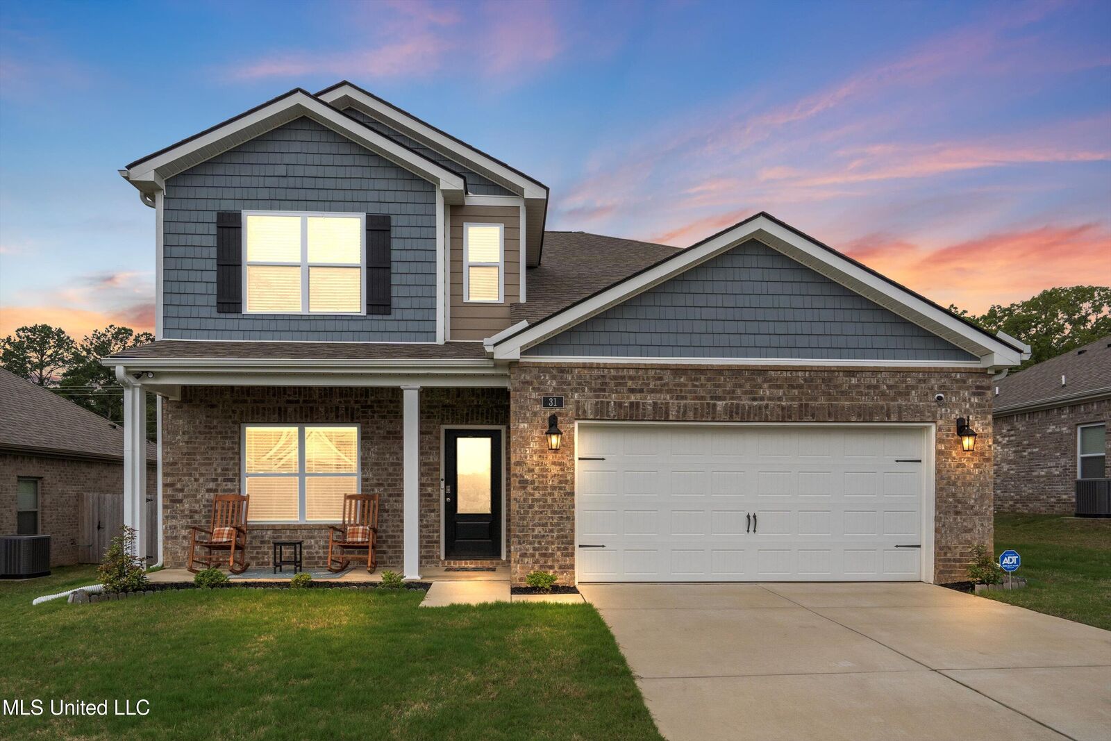 Property Photo:  31 Twin Lakes Drive  MS 38611 