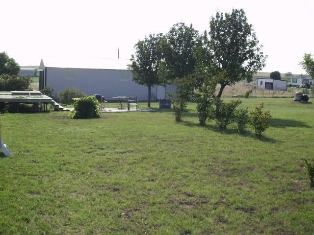 Property Photo:  2566 County Road 2320  TX 76234 